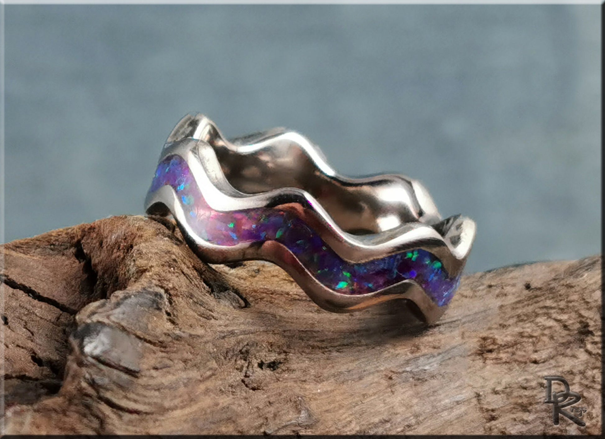 Titanium Clamshell Ring w/Opal inlay - metal ring