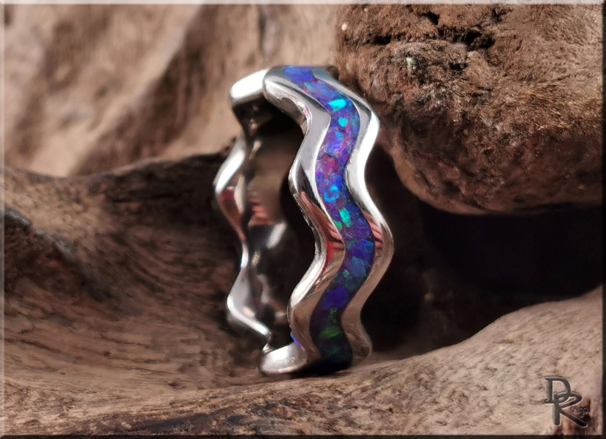 Titanium Clamshell Ring w/Opal inlay - metal ring