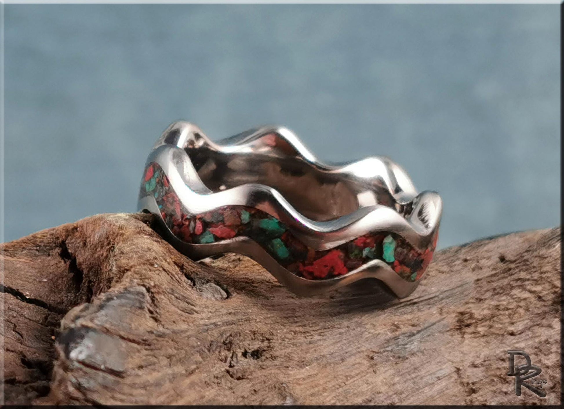 Titanium Clamshell Ring w/Sonora Sunrise/Sunset inlay - metal ring