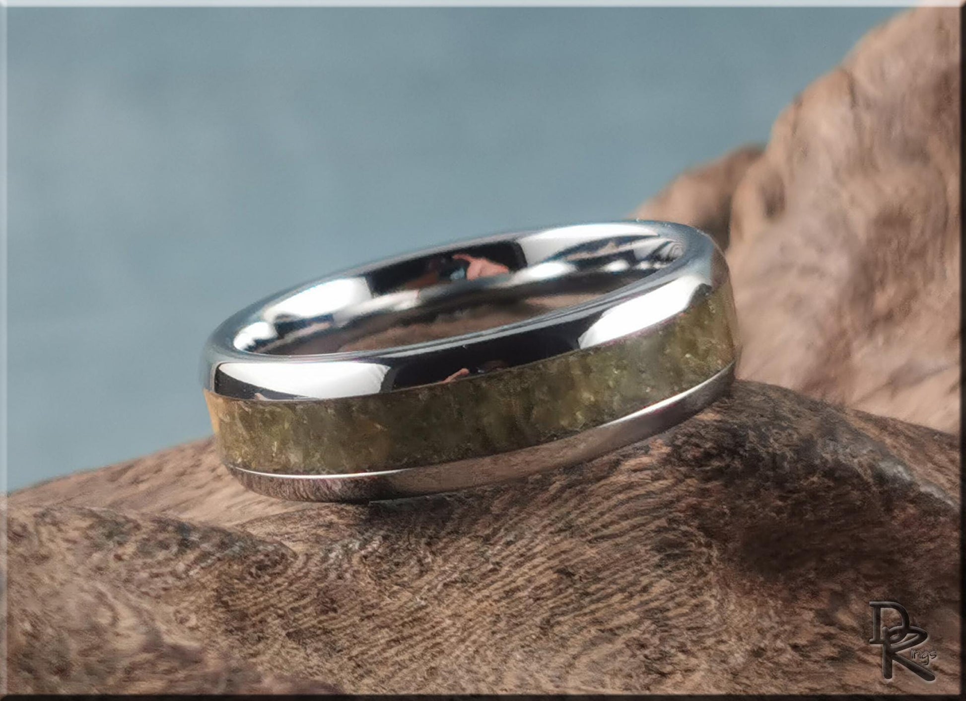 Domed Edge Tungsten Carbide Ring w/Mali Garnet (Grandite) inlay - metal ring