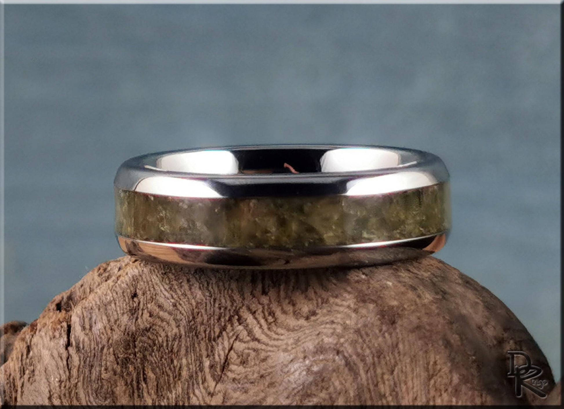 Domed Edge Tungsten Carbide Ring w/Mali Garnet (Grandite) inlay - metal ring