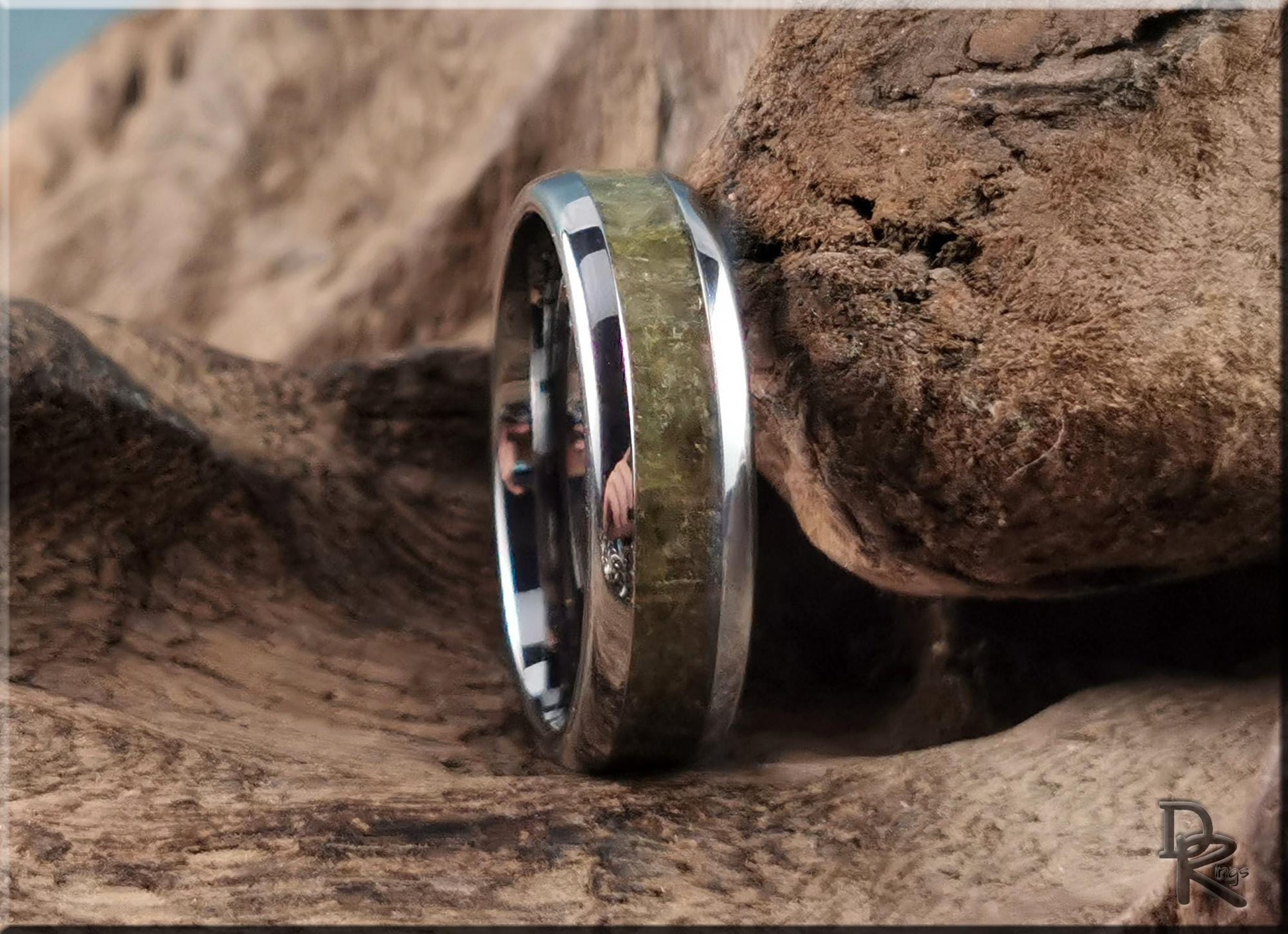 Domed Edge Tungsten Carbide Ring w/Mali Garnet (Grandite) inlay - metal ring