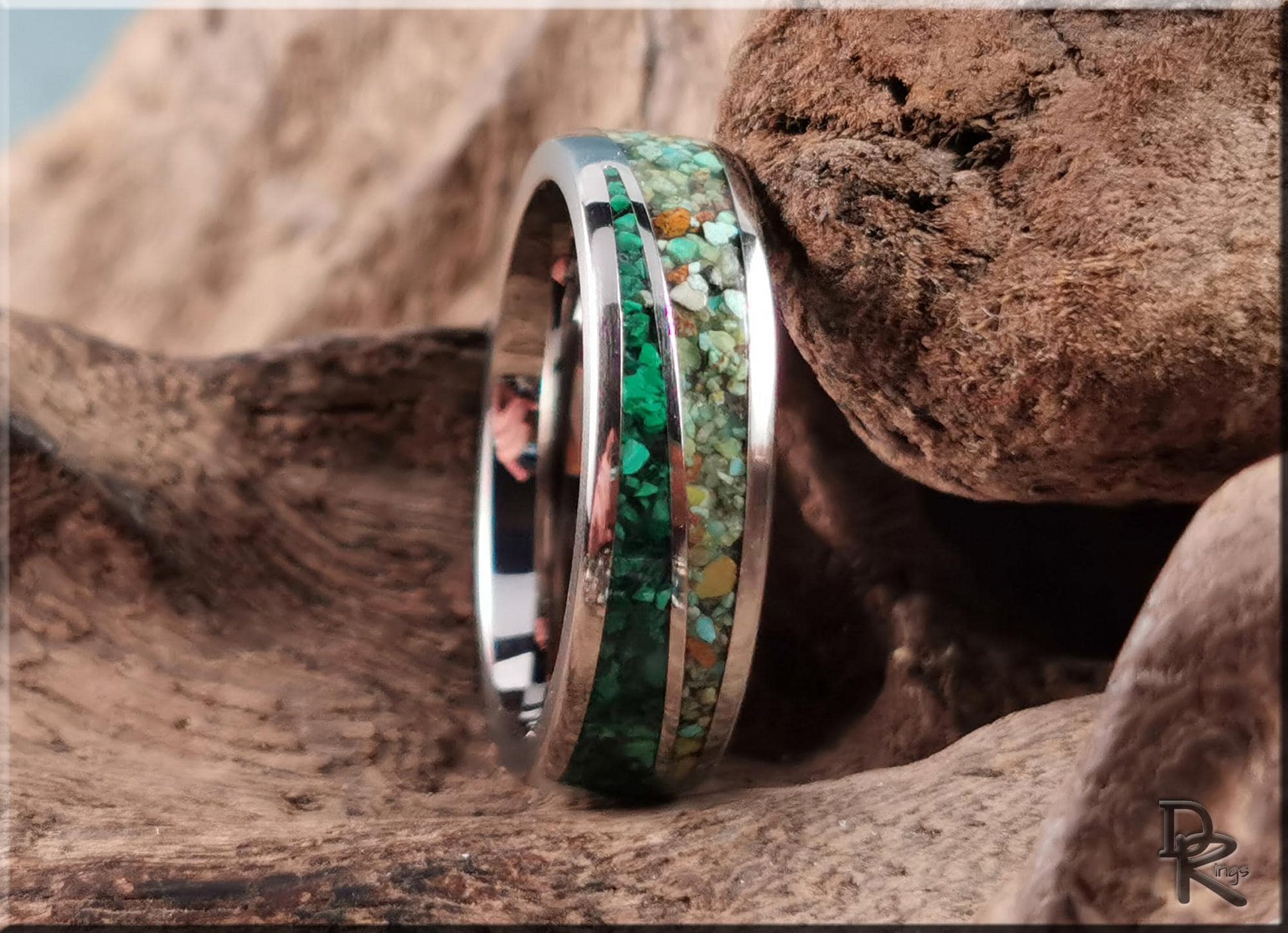 Titanium Twist Ring w/Malachite and Green Turquoise inlays - metal ring
