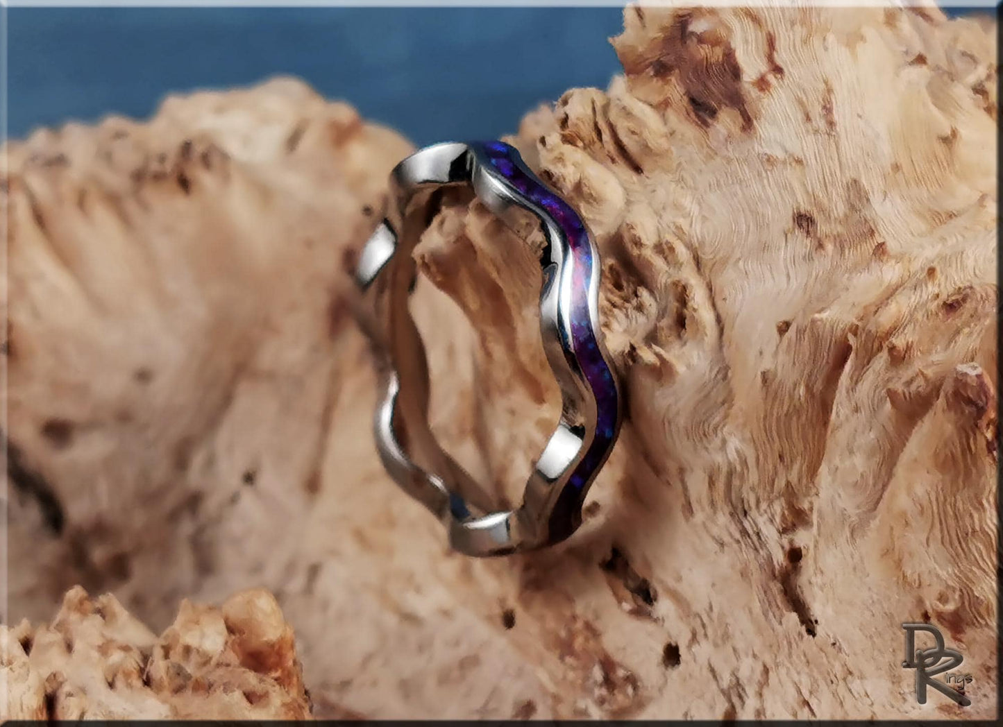 Titanium 4mm Clamshell Ring w/Waterlily Opal inlay - metal ring