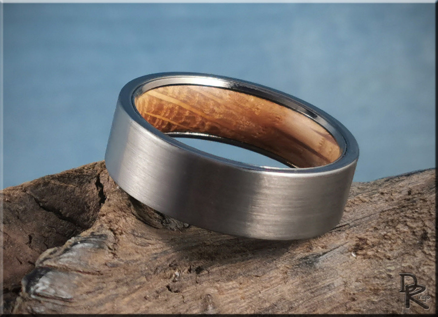 Brushed 7mm Gun Metal Tungsten Carbide Ring w/Whisky Barrel inner core - wood and metal ring