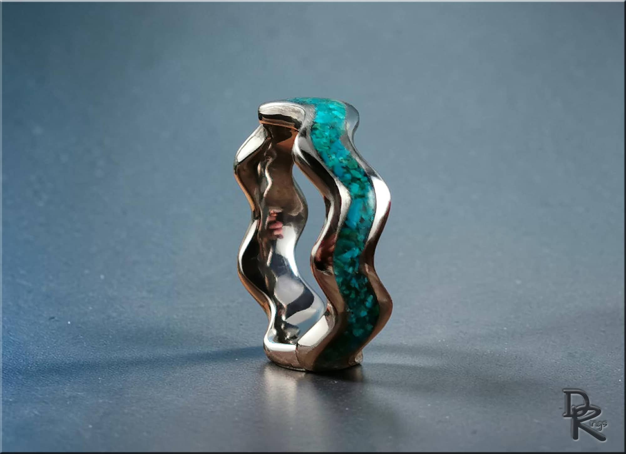 Titanium Clamshell Ring with Dark Chrysocolla Inlay