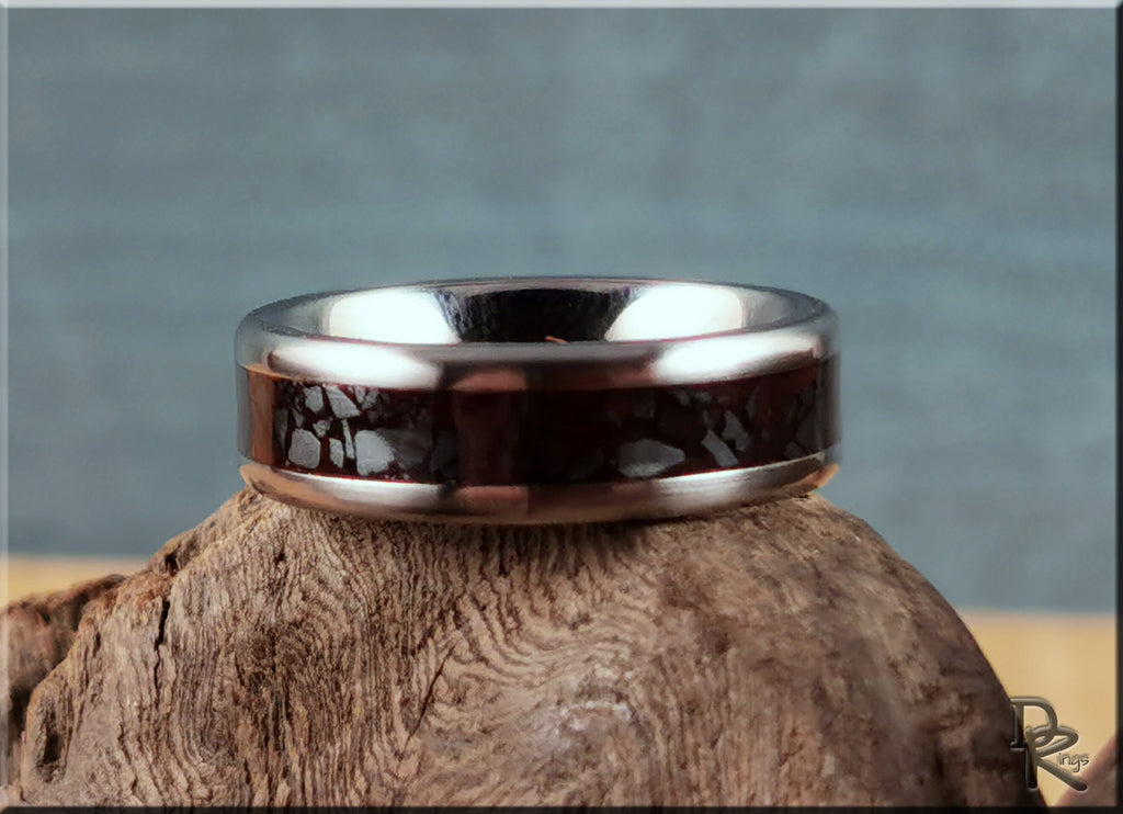DR Rings titanium smart ring with polished silver edges and textured dark center band