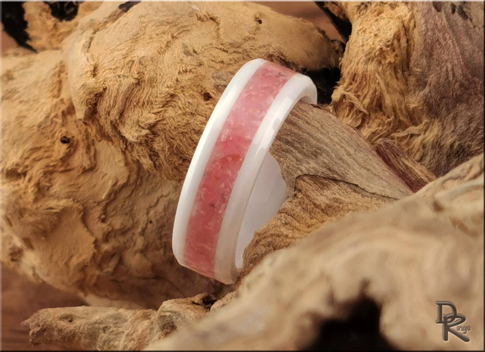 White Ceramic Ring with Norwegian Thulite inlay