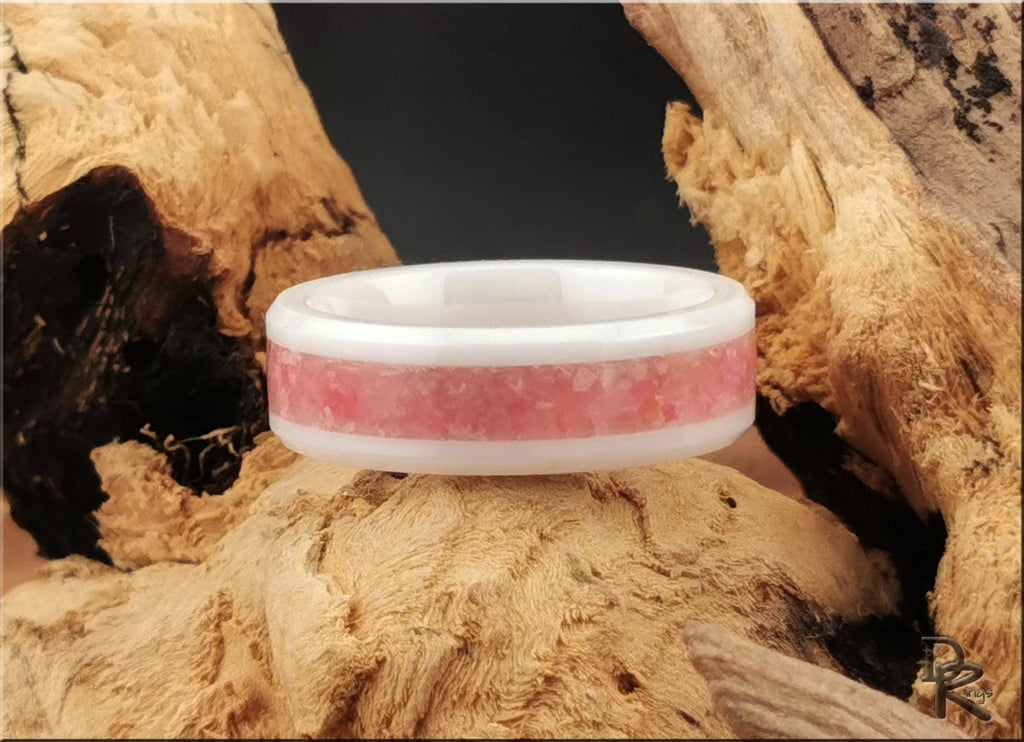 White Ceramic Ring with Norwegian Thulite inlay