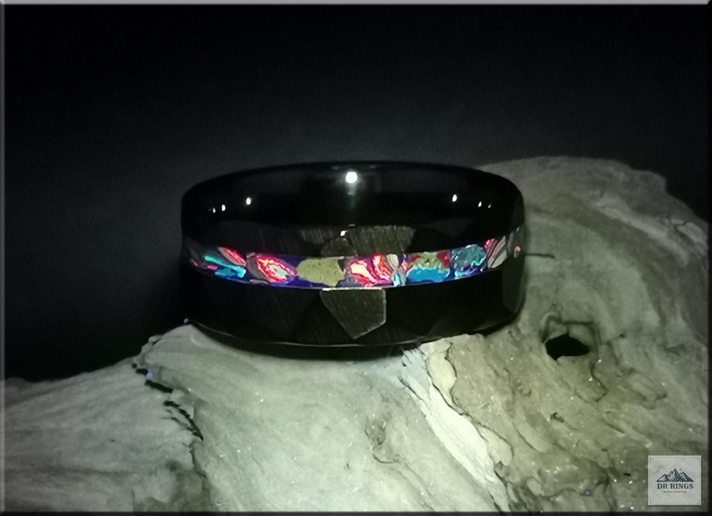 Hammered Black Ceramic Ring with offset Vintage Cadilite Inlay