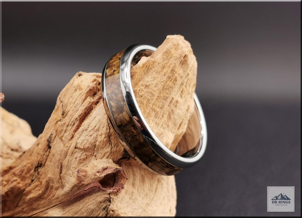 Tungsten Carbide Ring with Tiger's Eye inlay