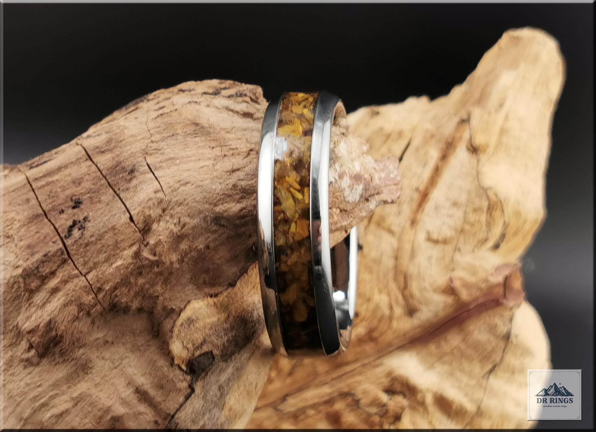 Tungsten Carbide Ring with Tiger's Eye inlay