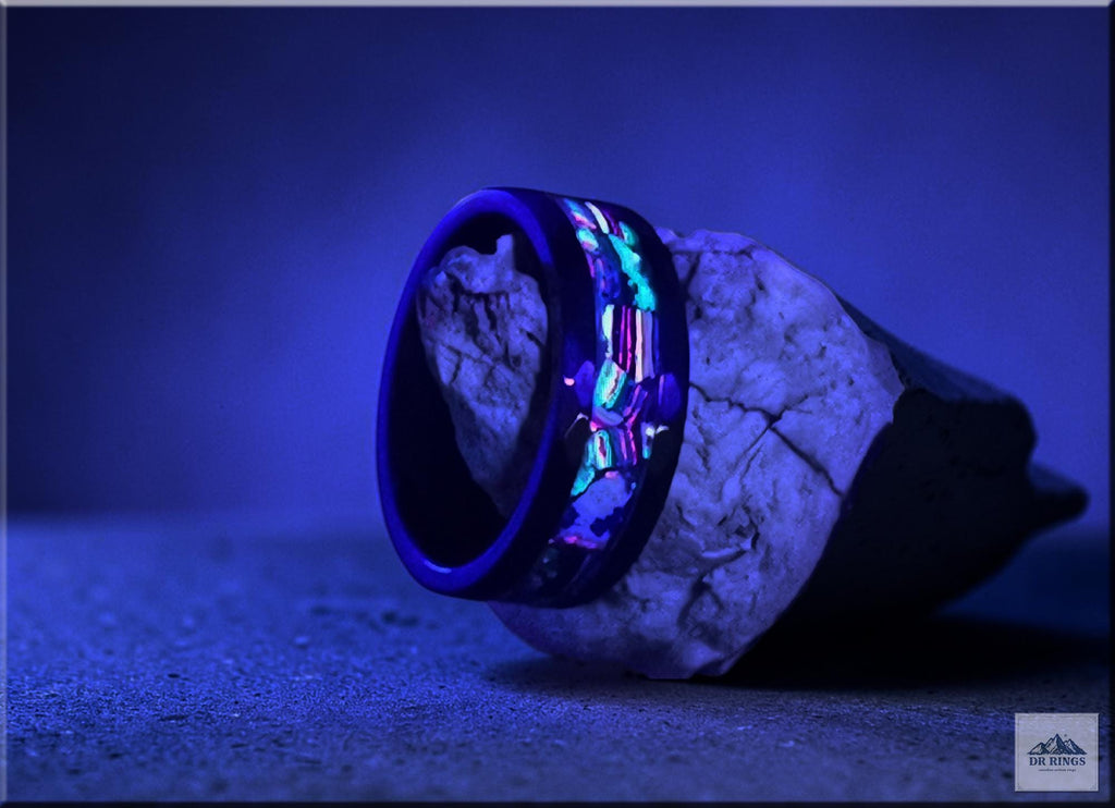 Hammered Black Ceramic Ring with Vintage 'Funkite' Inlay