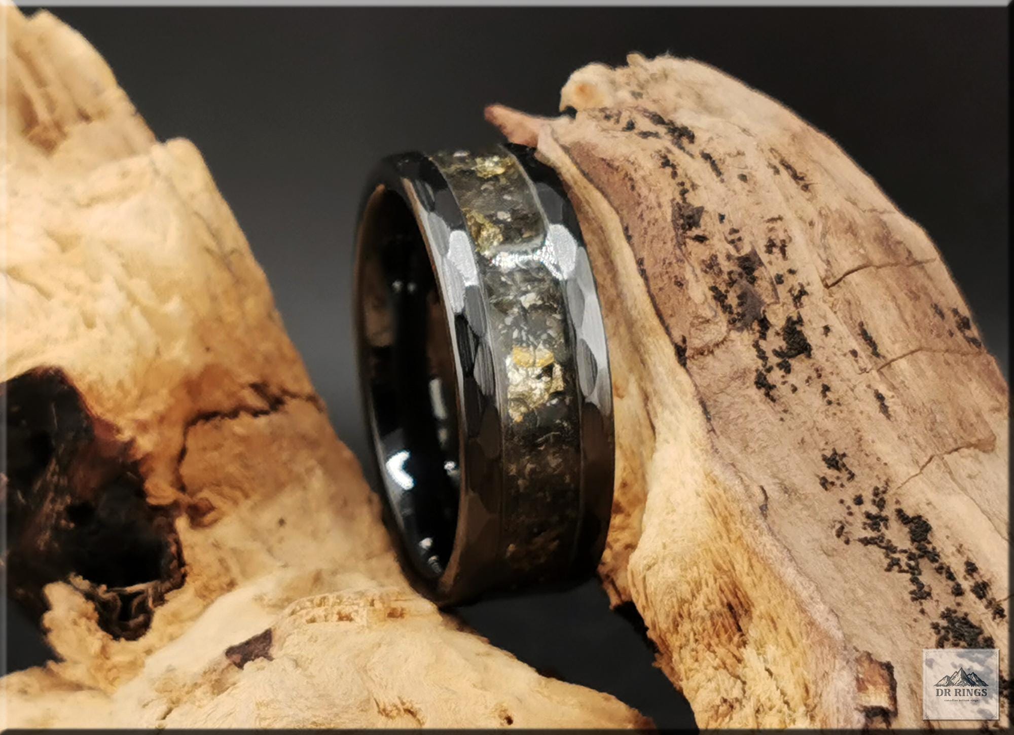 Hammered Black Ceramic Ring with Labradorite and Black Australian Opal inlay