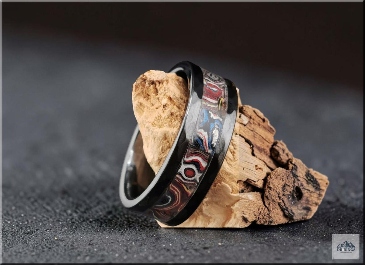 Hammered Black Ceramic Ring with Handset C6 Series Corvette Fordite inlay