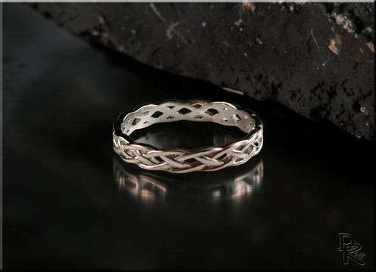 Sterling Silver Infinity Ring, 3mm