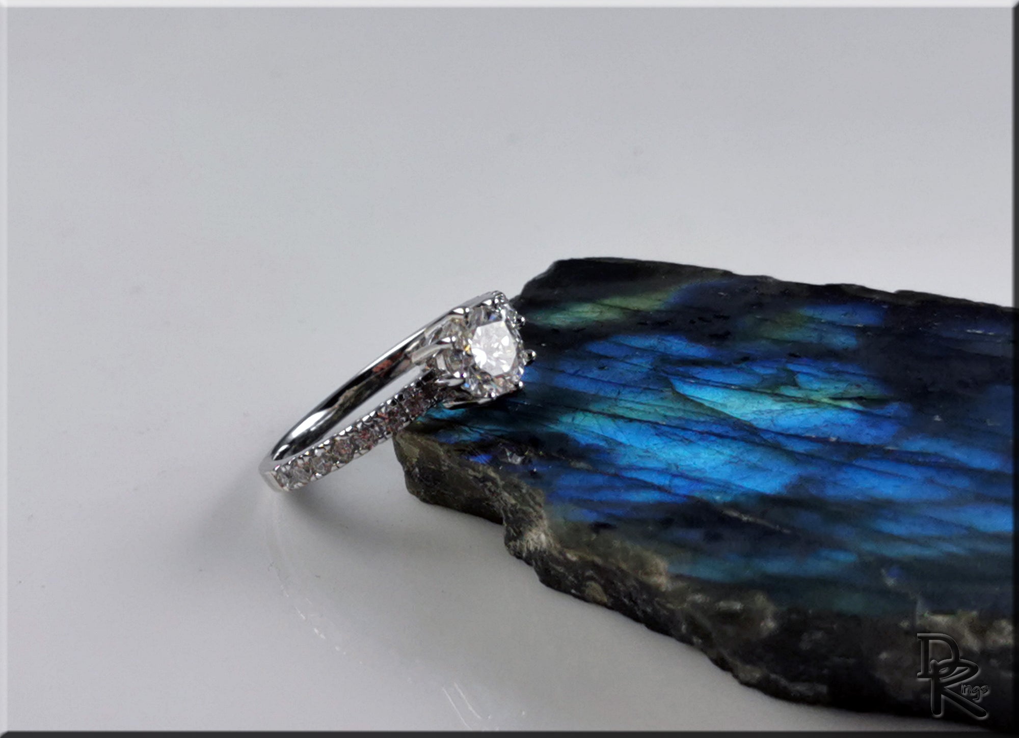 Moissanite in Sterling Silver - Certified - .0.8 carats