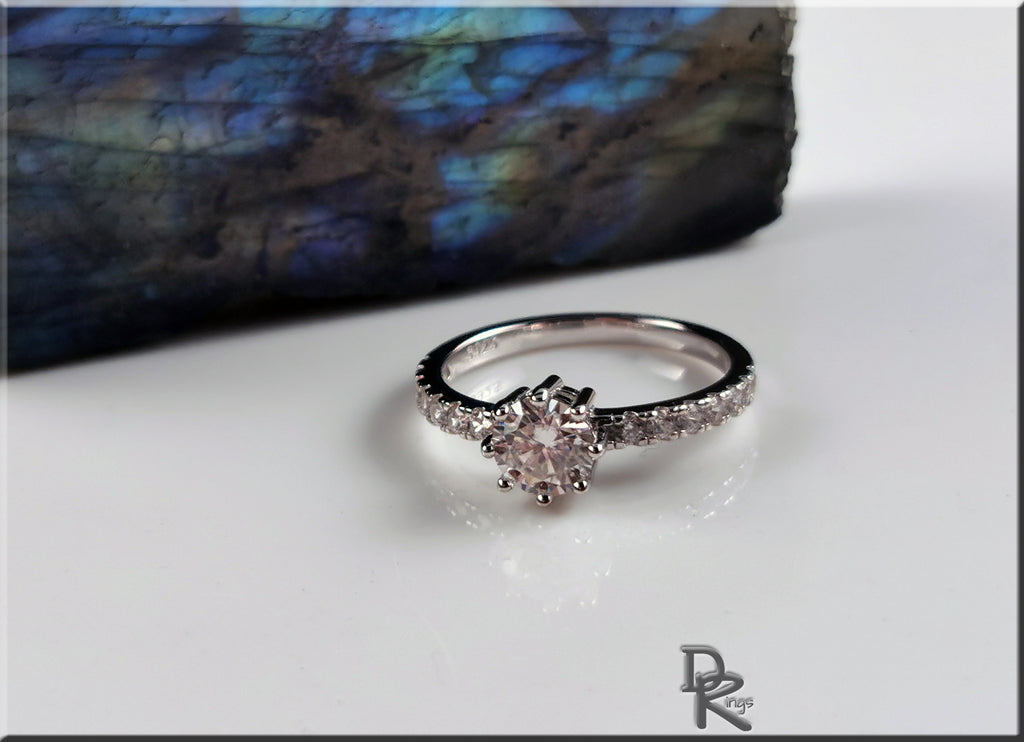 Moissanite in Sterling Silver - Certified - .0.8 carats