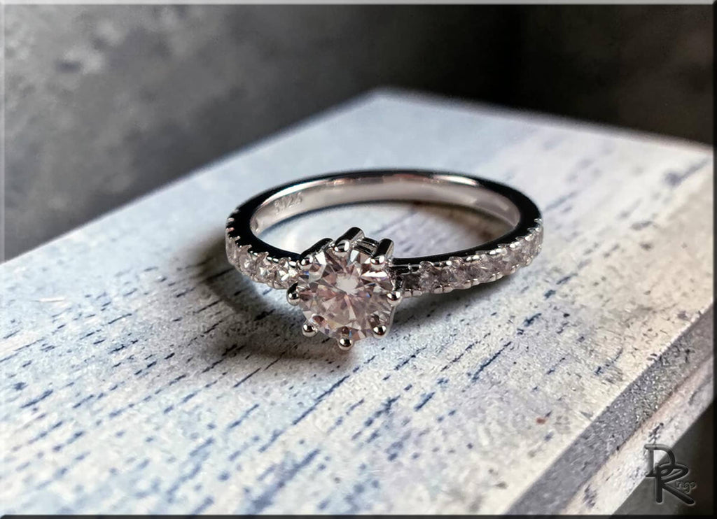 Moissanite in Sterling Silver - Certified - .0.8 carats