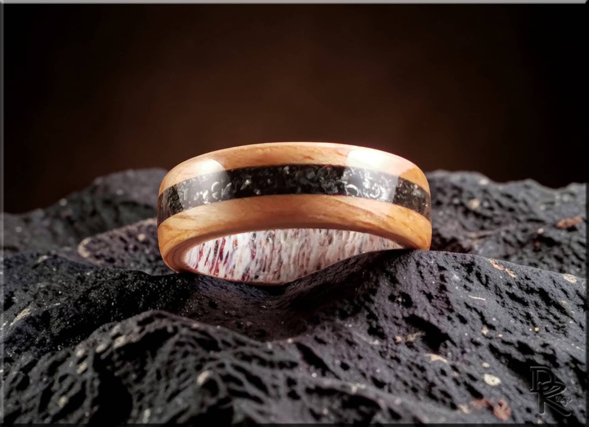 Bentwood Ring: Hickory with Meteorite Inlay, Deer Antler Core