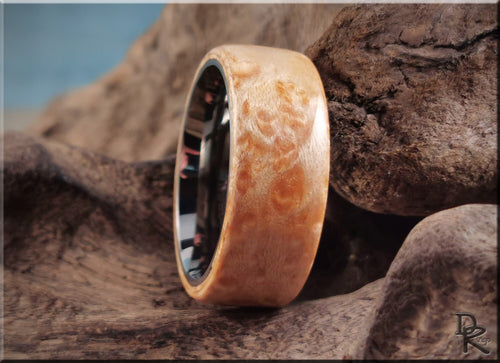 Bentwood Ring - Birdseye Maple on titanium ring core - wood ring