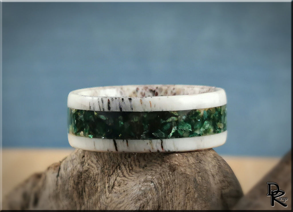 Antler ring with mica by DR Rings featuring green mica inlay and natural antler bands